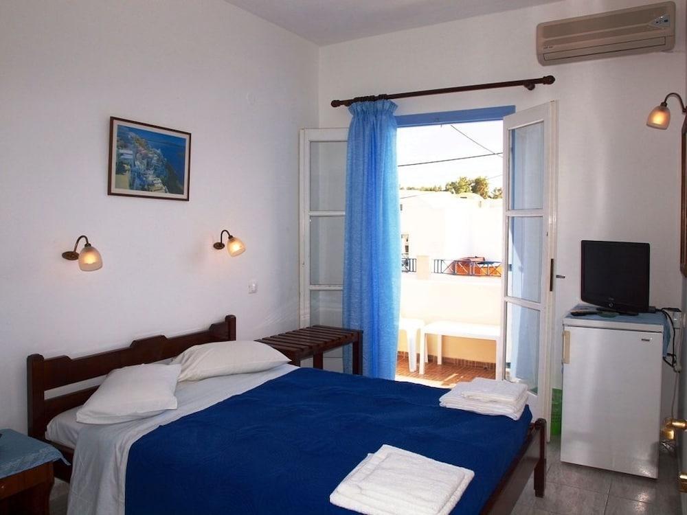 Narkissos Hotel Kamari  Luaran gambar