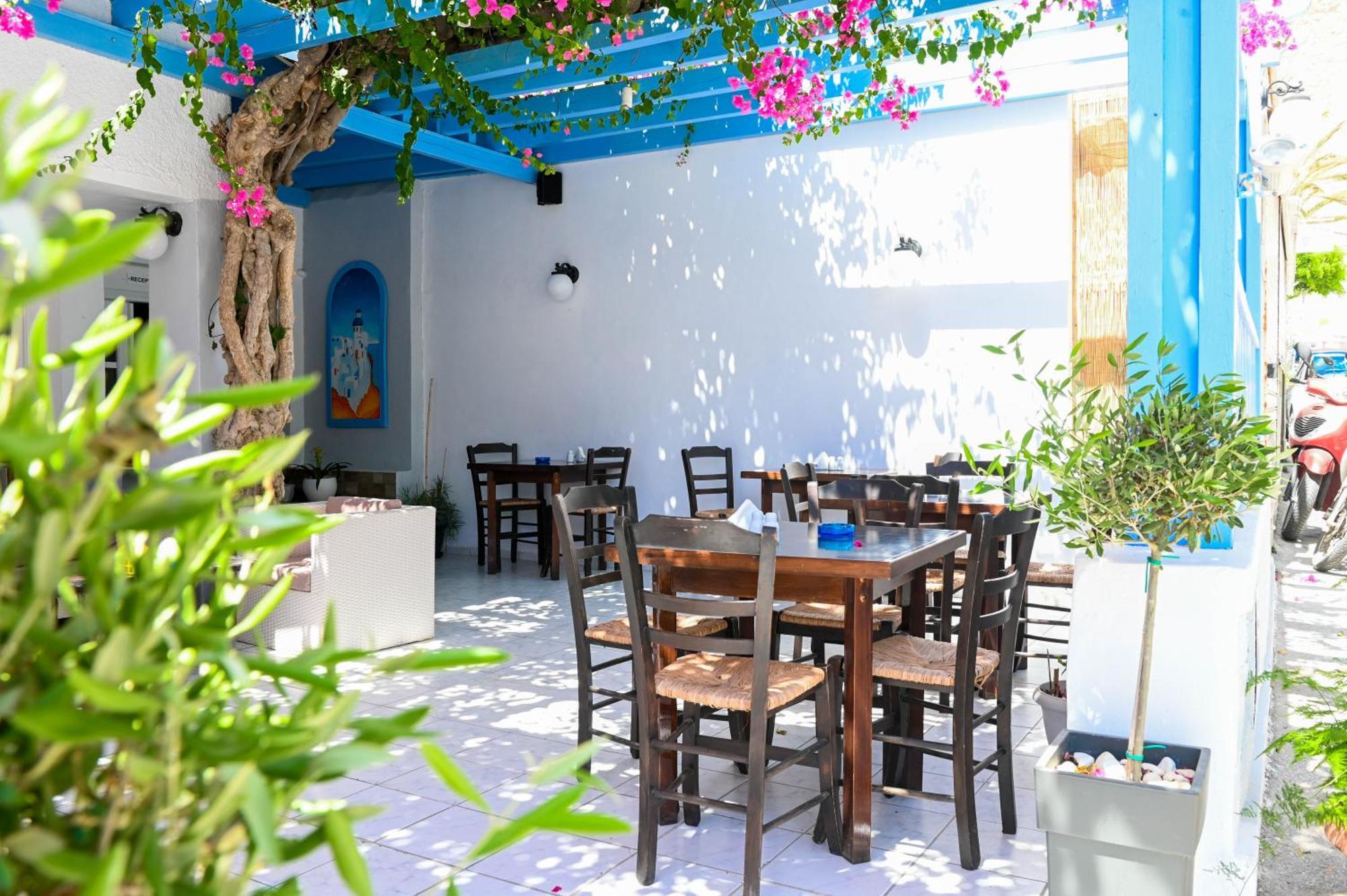 Narkissos Hotel Kamari  Luaran gambar